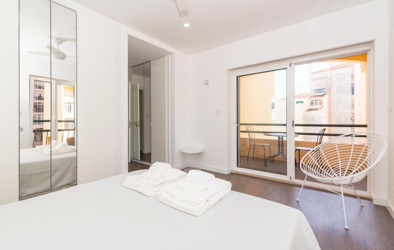 Houze_Lovely Flat With Swimming Pool! Cascais Buitenkant foto
